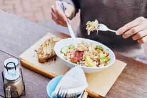 Comida: ¿ensalada o bocadillo?