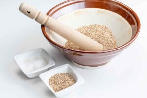 El gomashio: una sana alternativa a la sal