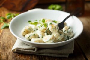 Ñoquis caseros con patatas sin huevos