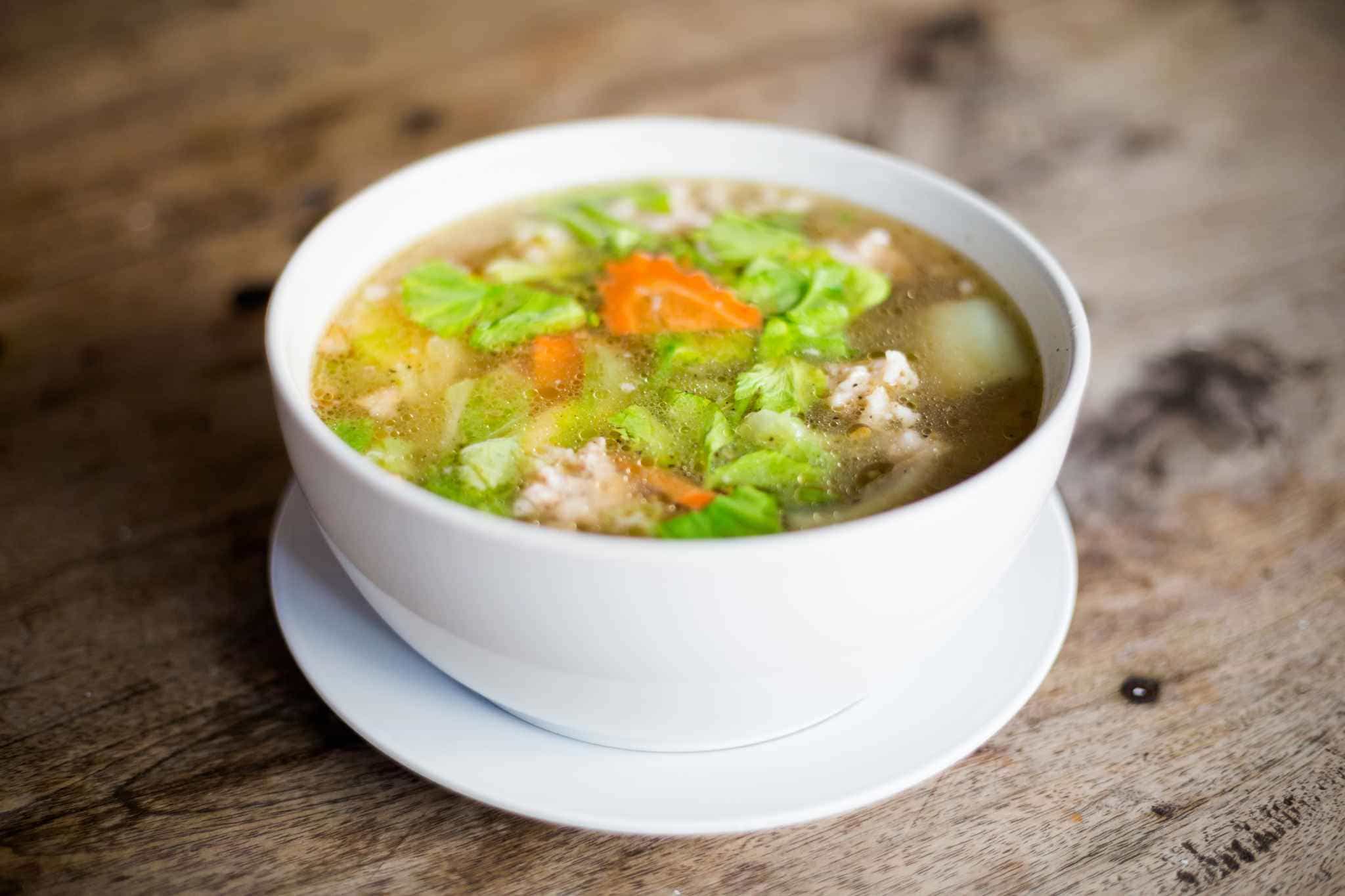 caldo vegetal casero