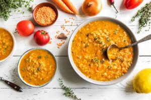 Sopa de lentejas y trigo sarraceno