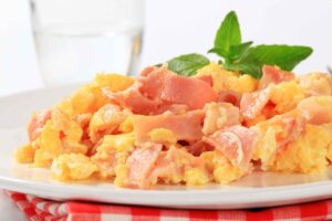 Revuelto de jamón