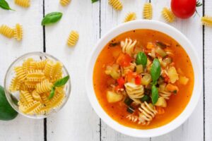 Sopa minestrón
