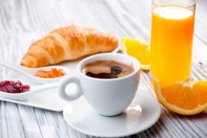 Descubre cómo variar el desayuno de tu dieta Manzanaroja 2024