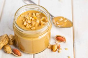 Mantequilla de cacahuetes sin azúcar hecha en casa