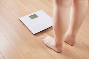 El consejo de los que siguen la dieta Manzanaroja para que no te obsesiones con la báscula