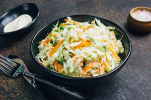 Coleslaw: deliciosa receta de ensalada de col y zanahoria