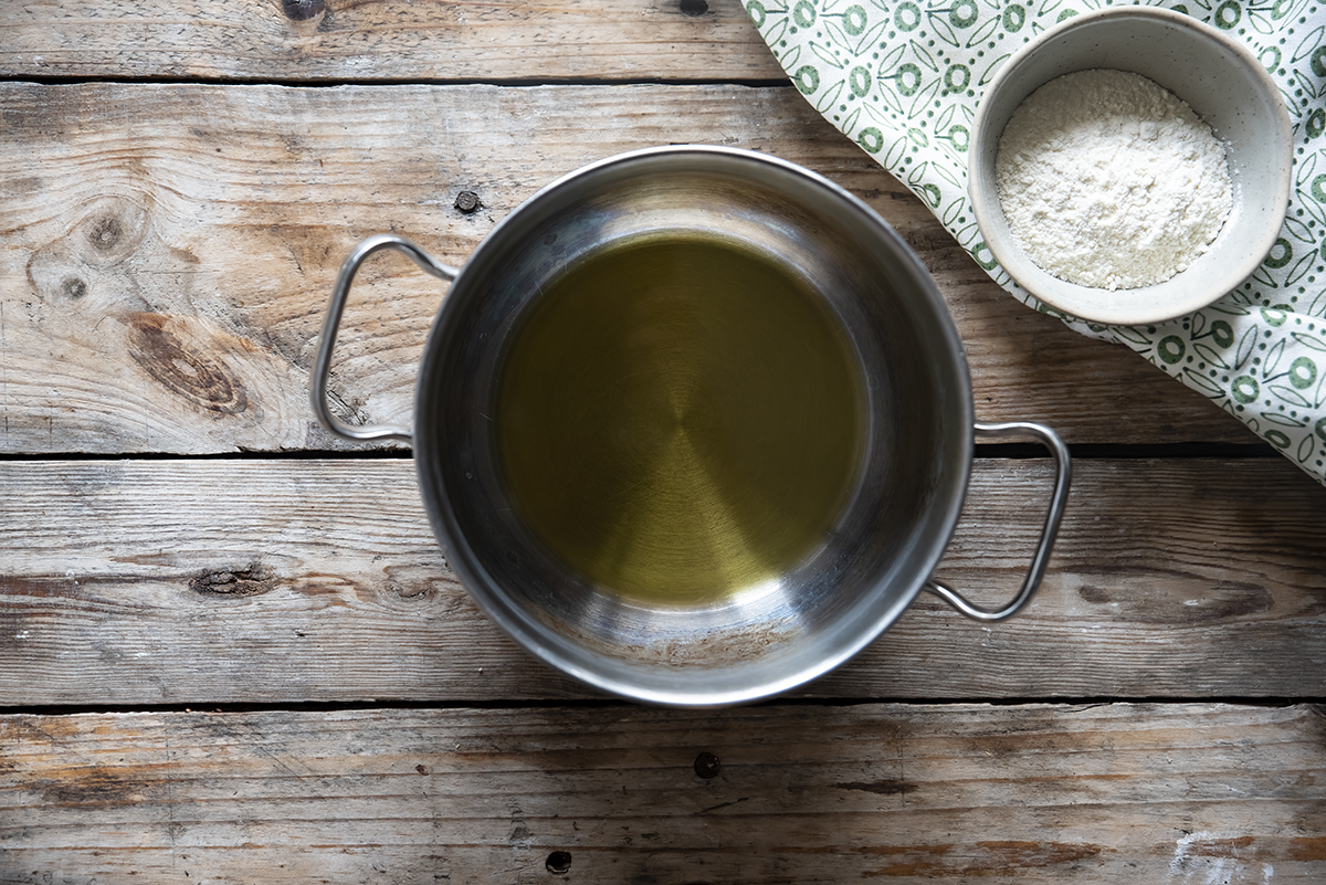 Segundo paso para hacer la bechamel sin mantequilla