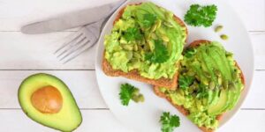 Tostadas de aguacate: un desayuno único