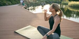 ¿Cuánta agua hay que beber al día?